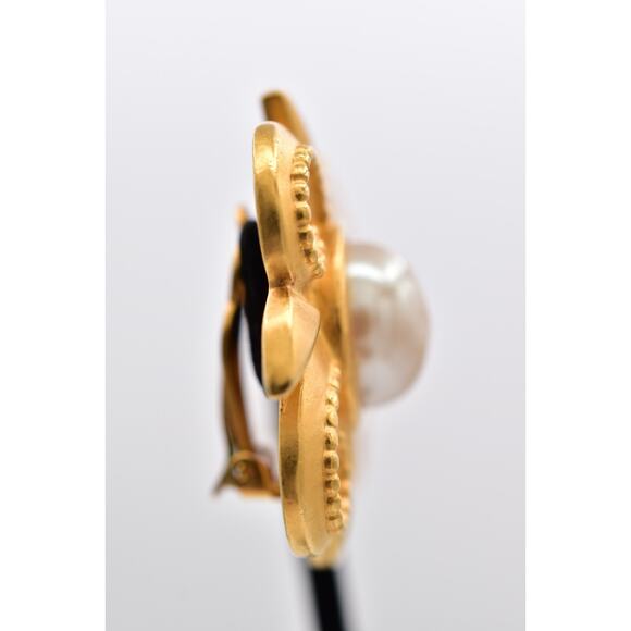 Karl Lagerfeld Vintage Chunky Clip On Pearl Earrings Brushed Gold Signed Bin1